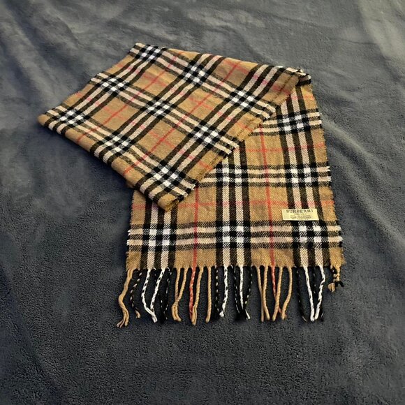 BURBERRY Beige nova check scarf 100% authentic lambswool from london england - Picture 1 of 6